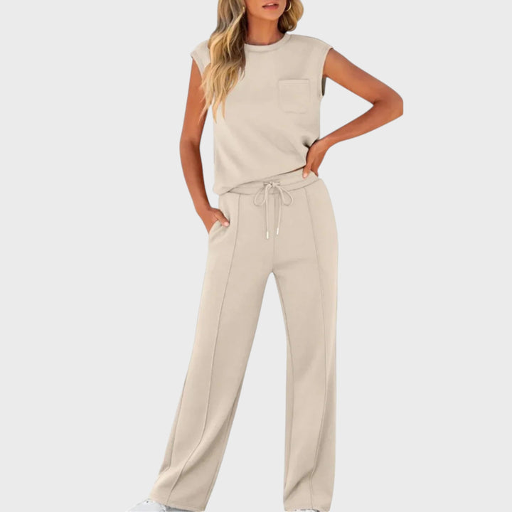 Elyra - Relaxed Fit Two-Piece Set