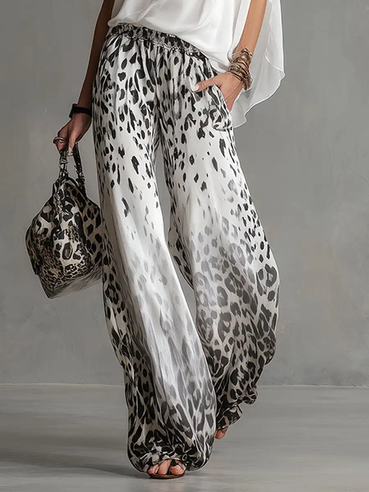 Velira - Wide-Leg Printed Suit