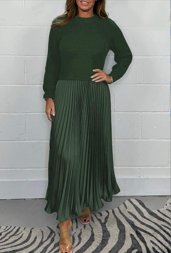 Elaris - Pleated Hem Sweatshirt Knit Dress